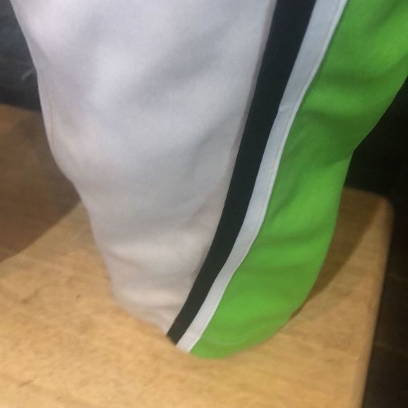 Boombah baseball pants white with green and navy stripes big belt loops - Picture 6 of 8